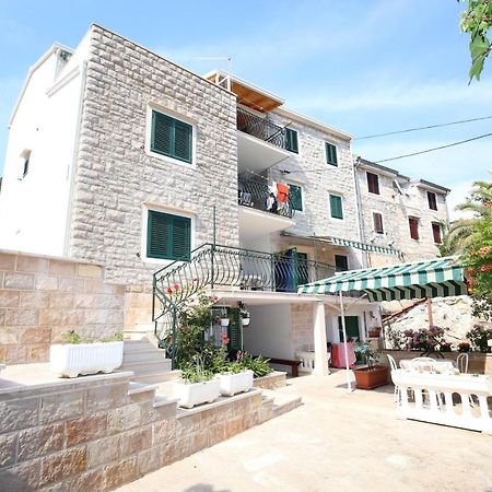 Apartments By The Sea Bol, Brac - 13413 Kültér fotó